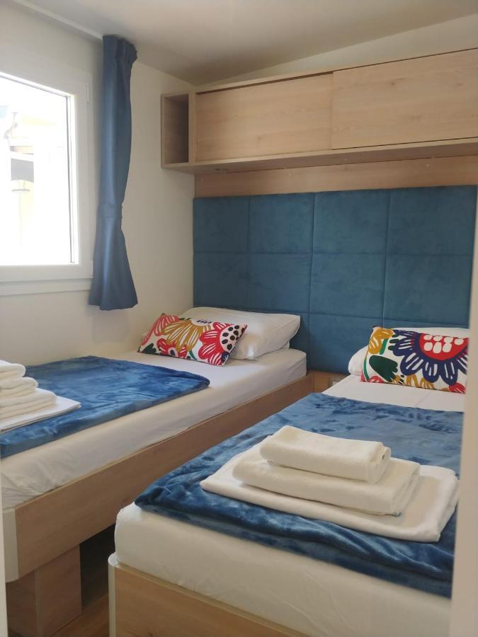 Mobile Home Sweet Summer Biograd Na Moru Buitenkant foto